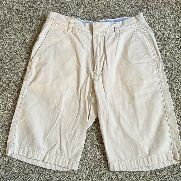 J. Crew Rivington cream shorts size 30W - Picture 1 of 4